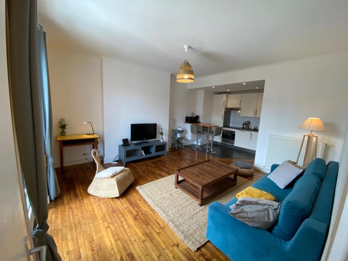 Apartment Spacieux Avec Balcon Et Parking Brest