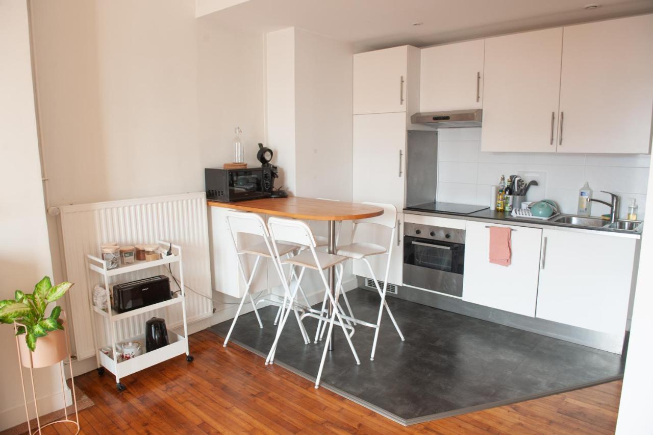 Spacieux Avec Balcon Et Parking *